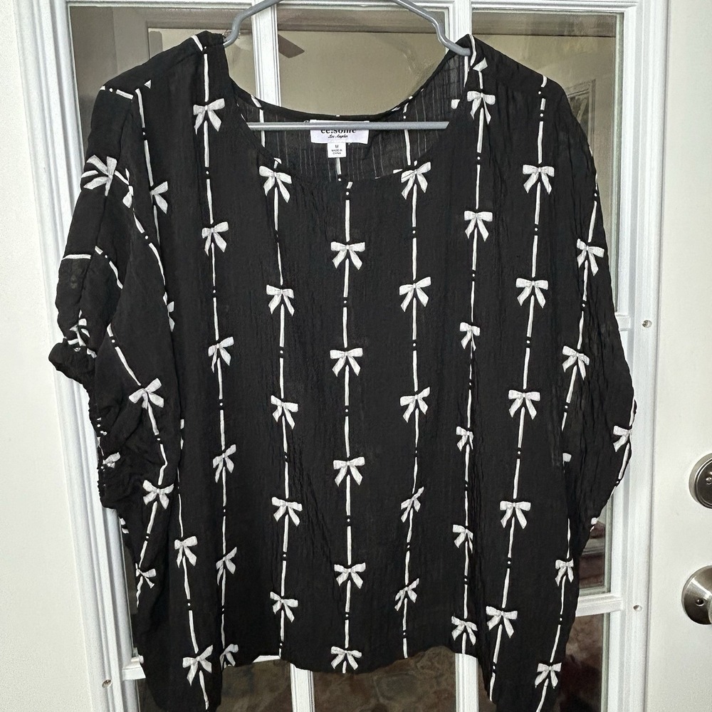 Ee:some Los Angeles Black Gray Bow Print Blouse Medium Coquette‎ Boxy Crinkle
